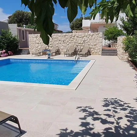 Apartment Premium Appartments Suha Punta